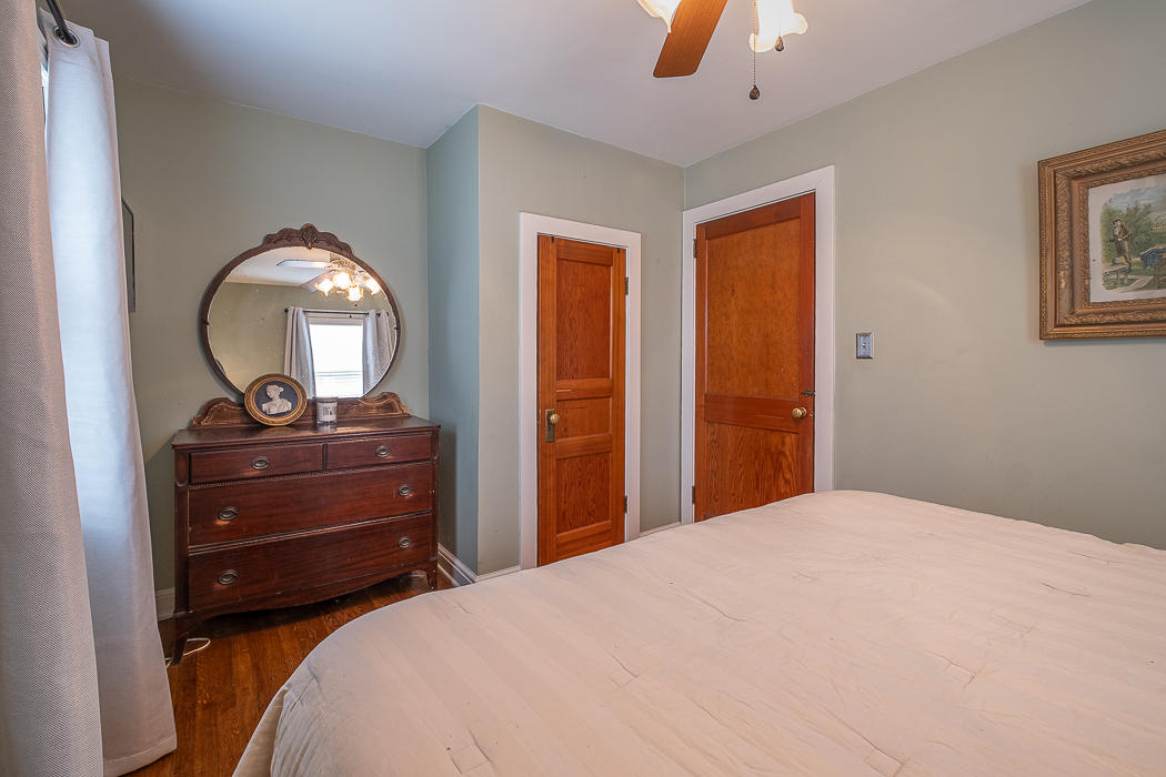 14 Hawthorn Road Salem, VA 24153 - Photo 27 of 42 Bedroom 1