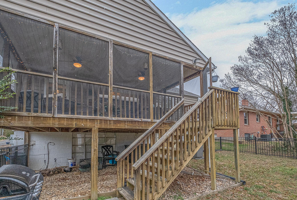 14 Hawthorn Road Salem, VA 24153 - Photo 40 of 42 untitled-41