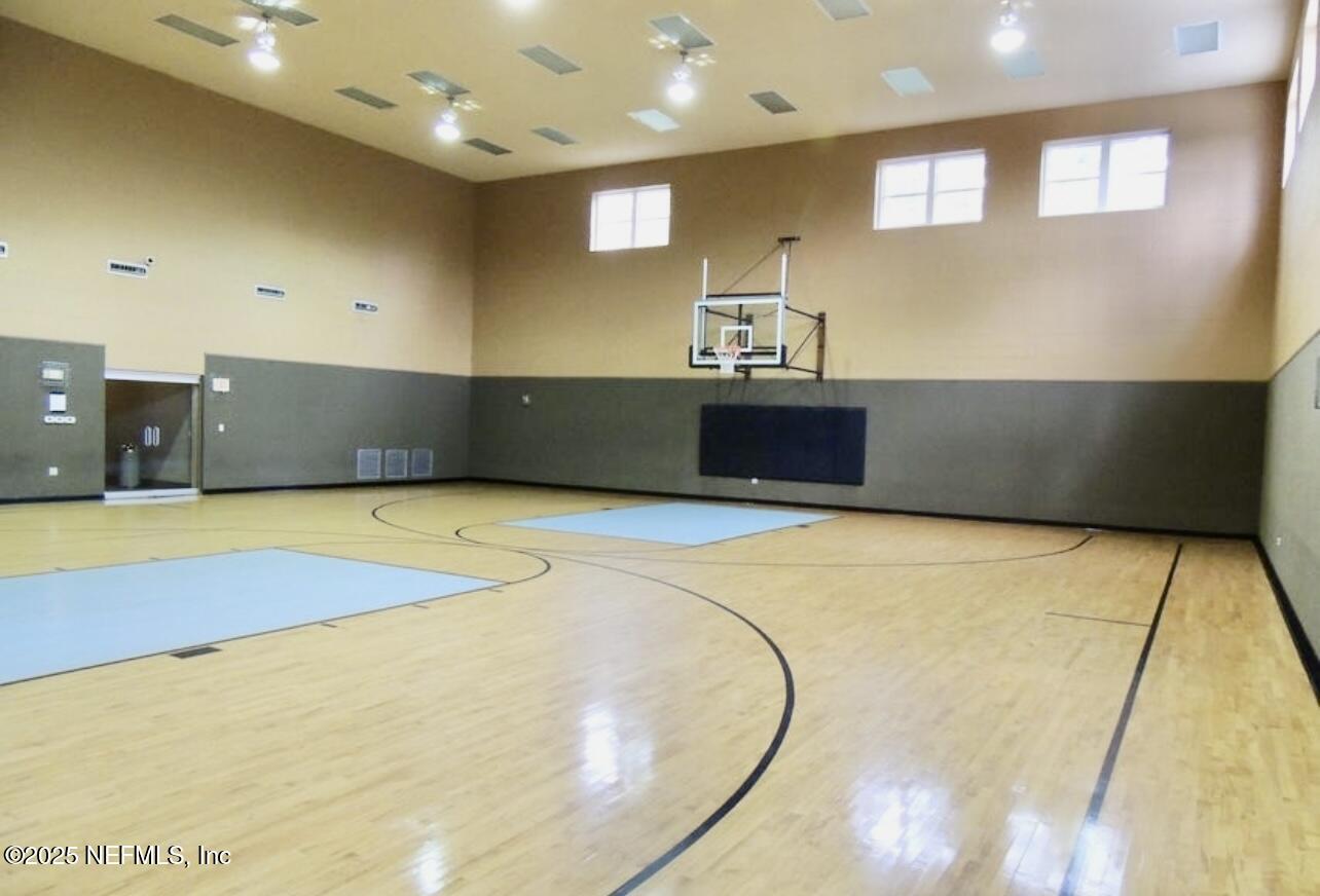 8550 Touchton Road, Unit 922 Jacksonville, FL 32216 - Photo 22 of 41 basketball court