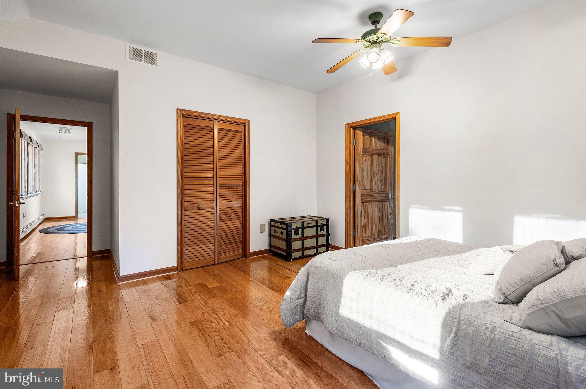 3160 Ash Mill Road Doylestown, PA 18902 - Photo 29 of 37 Primary bedroom