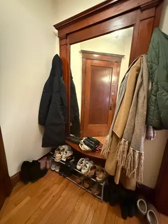 $2,795 | 2125 West Waveland Avenue, Unit 2W, Chicago, IL 60618