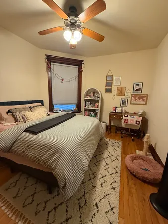 $2,795 | 2125 West Waveland Avenue, Unit 2W, Chicago, IL 60618