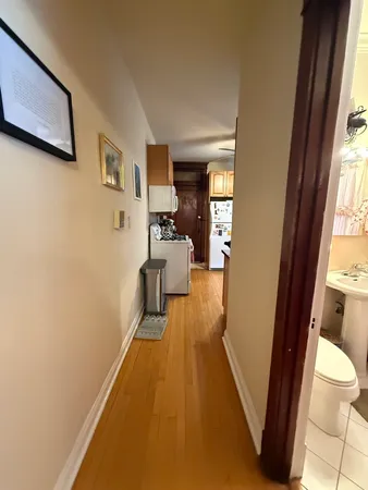 $2,795 | 2125 West Waveland Avenue, Unit 2W, Chicago, IL 60618