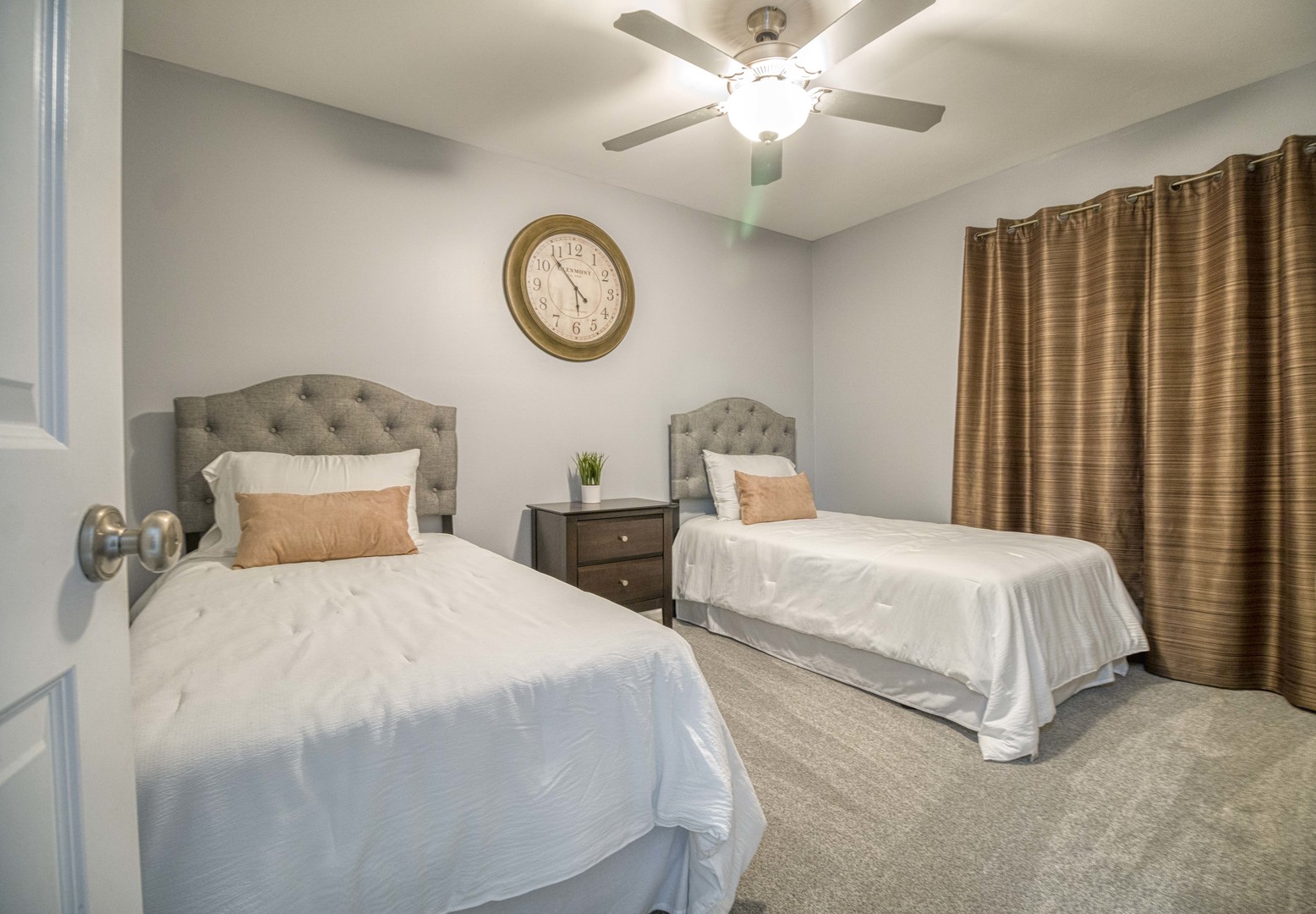 1998 Dunmore Place, Unit 1998 Hoffman Estates, IL 60169 - Photo 21 of 21