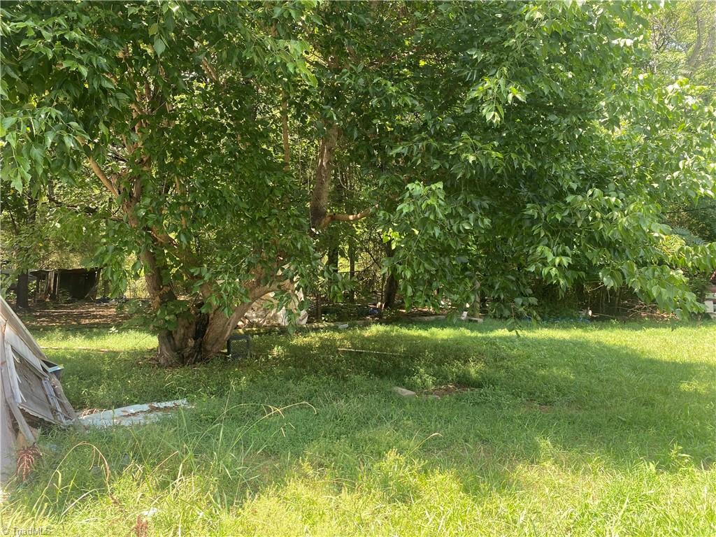 440 Martinwood Road Eden, NC 27288 - Photo 2 of 4 Gallery Image 2