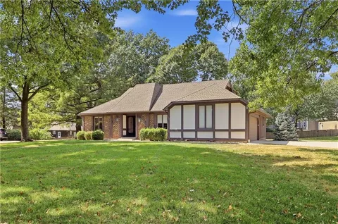 $599,000 | 12820 Sagamore Road, Leawood, KS 66209