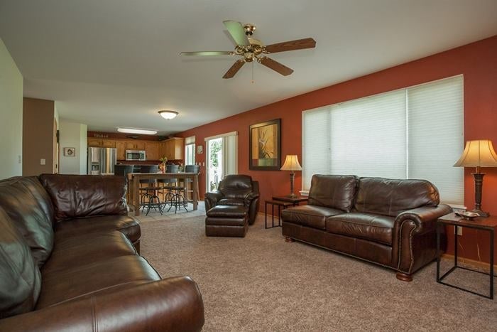 3608 Water Point Road Southwest Cedar Rapids, IA 52404 - Photo 4 of 25 Gallery Image 4