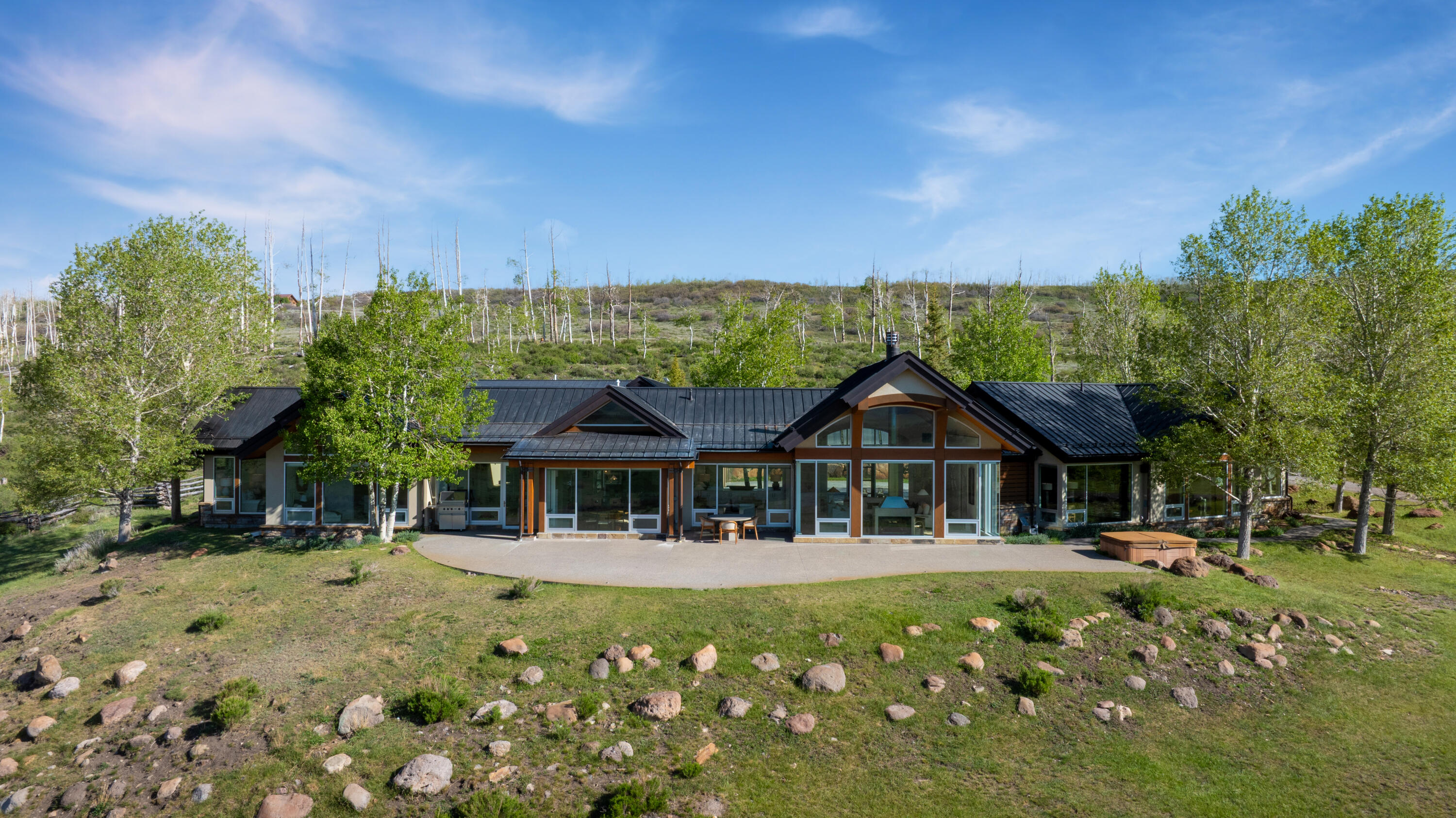 1804 Ranch Road Montrose, CO 81403 - Photo 11 of 37 Exterior from South