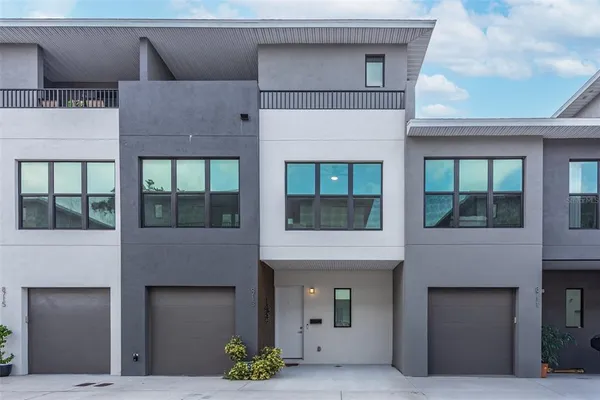 $3,500 | 8713 Palm Ranches Place, Tampa, FL 33614