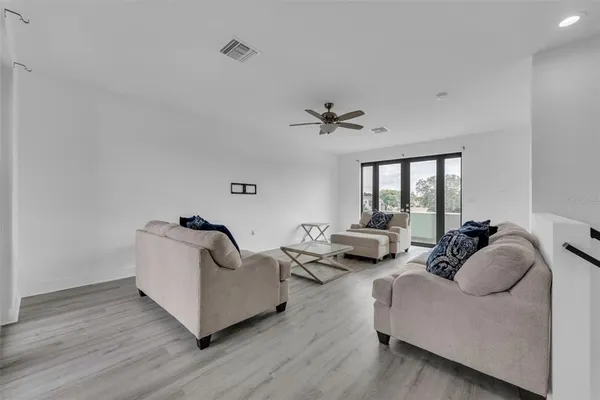 $3,500 | 8713 Palm Ranches Place, Tampa, FL 33614
