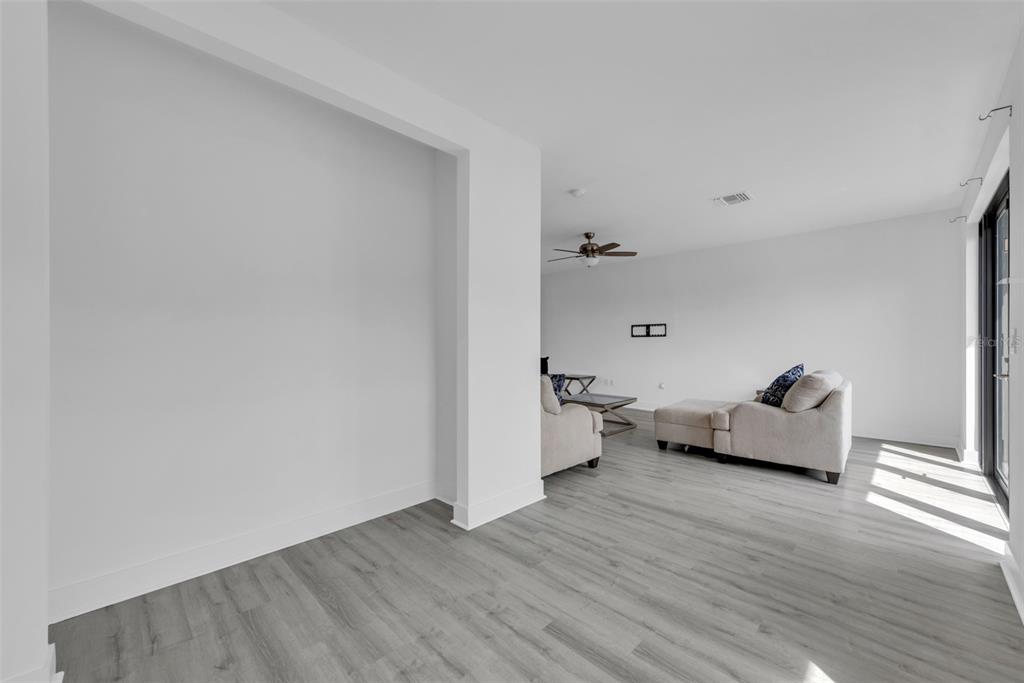 8713 Palm Ranches Place Tampa, FL 33614 - Photo 21 of 28