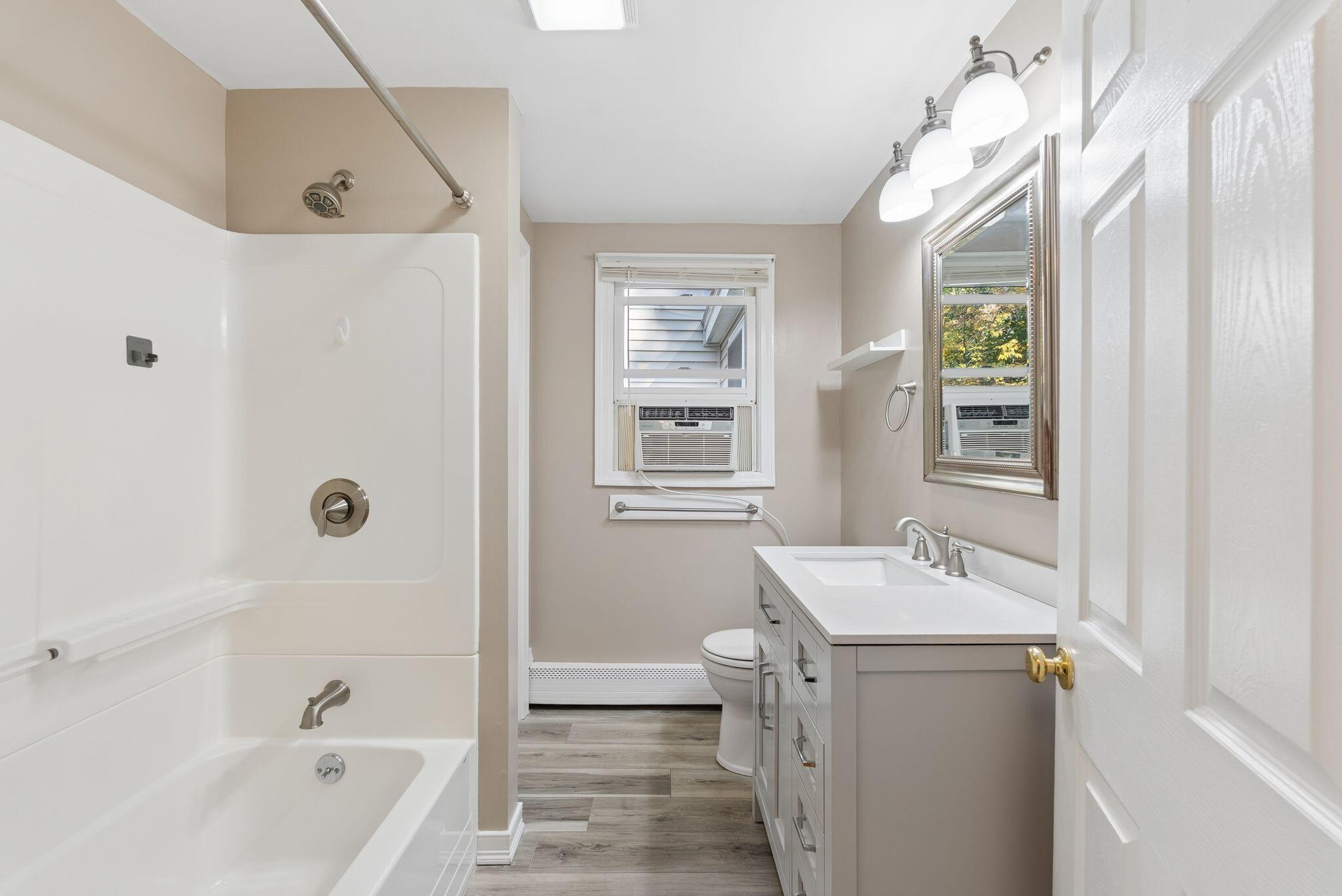 304 Blanchard Road Cumberland, ME 04021 - Photo 9 of 49 32_DSC02193