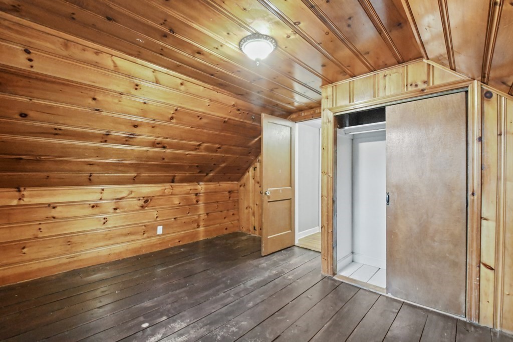 40 New Boston Road Sturbridge, MA 01566 - Photo 22 of 36 a view of a room with wooden floor
