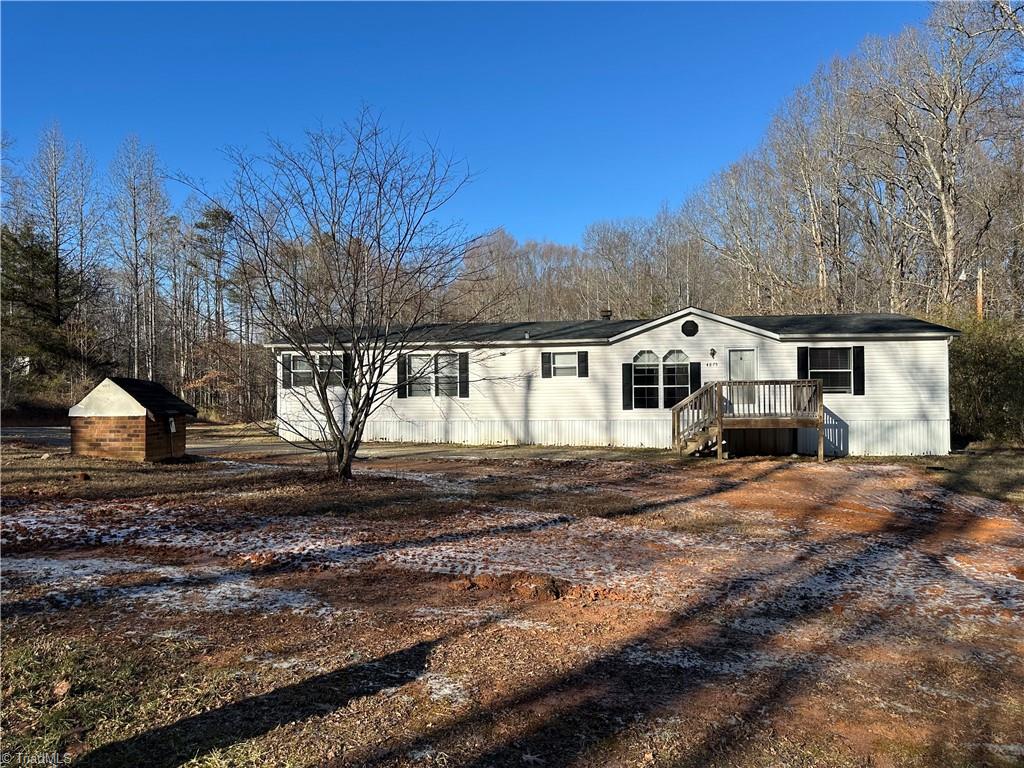 4875 Parnell Ridge Drive Walkertown, NC 27051 - Photo 1 of 16 Gallery Image 1