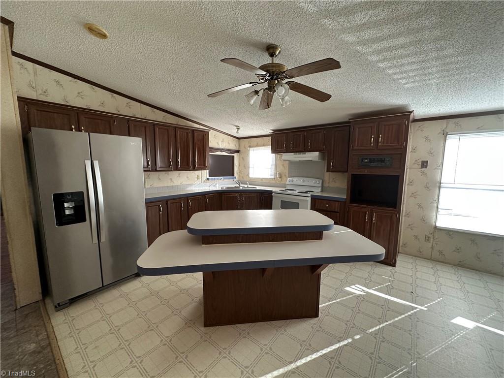 4875 Parnell Ridge Drive Walkertown, NC 27051 - Photo 6 of 16 Gallery Image 6