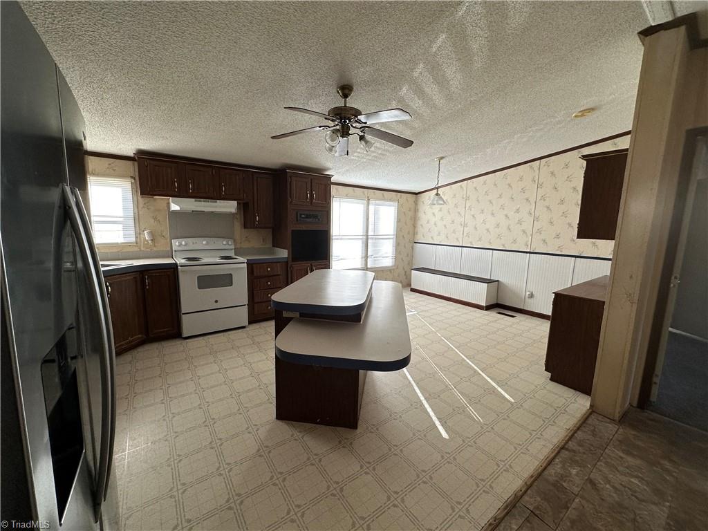 4875 Parnell Ridge Drive Walkertown, NC 27051 - Photo 7 of 16 Gallery Image 7