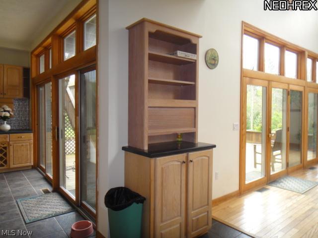 1055 Winchell Road Aurora, OH 44202 - Photo 5 of 24 Gallery Image 5