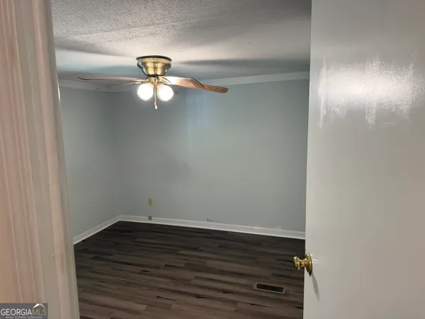 $1,250 | 106 Kathy Lane, Griffin, GA 30224