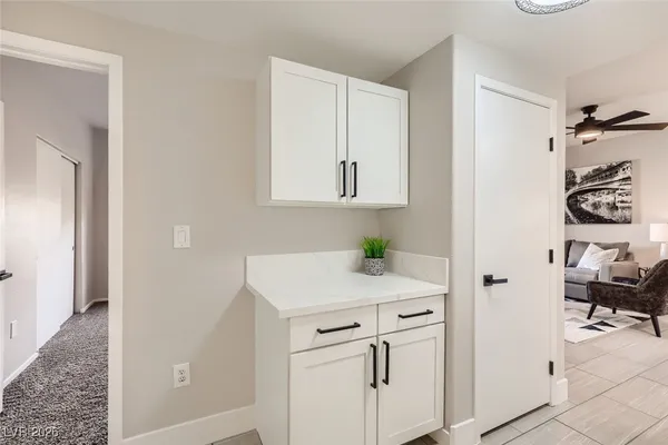 $2,000 | 8250 North Grand Canyon Drive, Unit 2051, Las Vegas, NV 89166