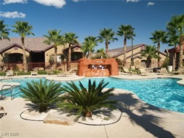 $2,000 | 8250 North Grand Canyon Drive, Unit 2051, Las Vegas, NV 89166