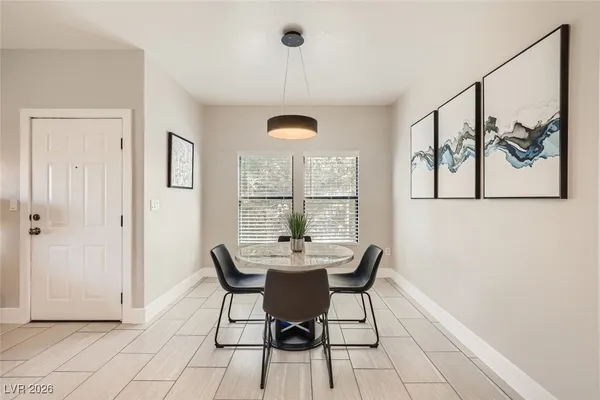 $2,000 | 8250 North Grand Canyon Drive, Unit 2051, Las Vegas, NV 89166