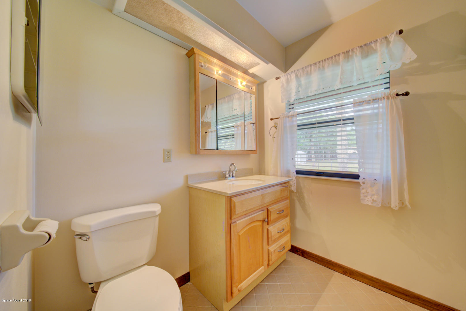 4660 Rector Road Cocoa, FL 32926 - Photo 38 of 56 bathroom 2