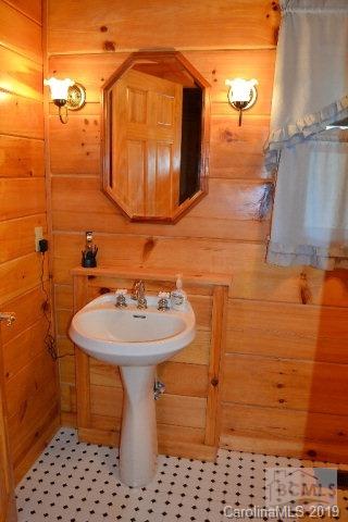 118 Frank Allman Road Morganton, NC 28655 - Photo 16 of 29 Gallery Image 16