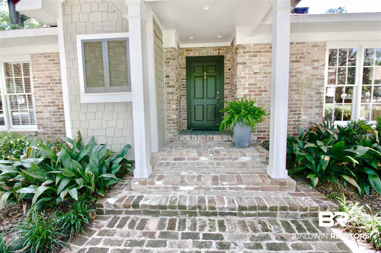 61 Jordan Lane Mobile, AL 36608 - Photo 2 of 35