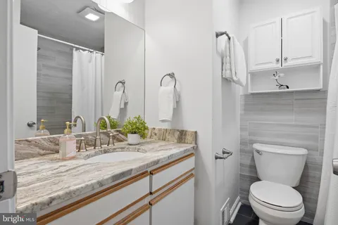 $440,000 | 19517 White Saddle Drive, Germantown, MD 20874