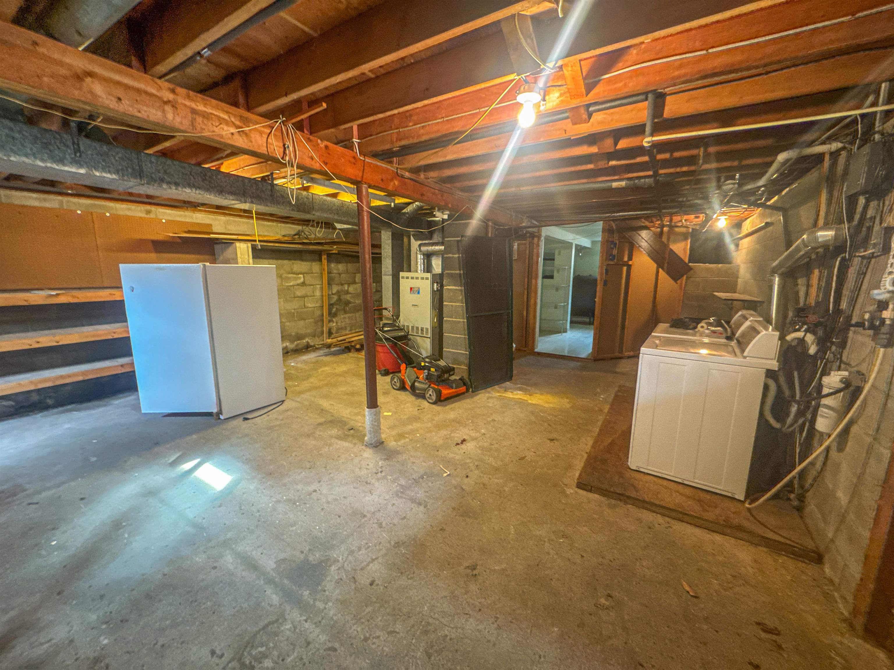 1658 Vermont Rte 100 Ludlow, VT 05149 - Photo 15 of 34