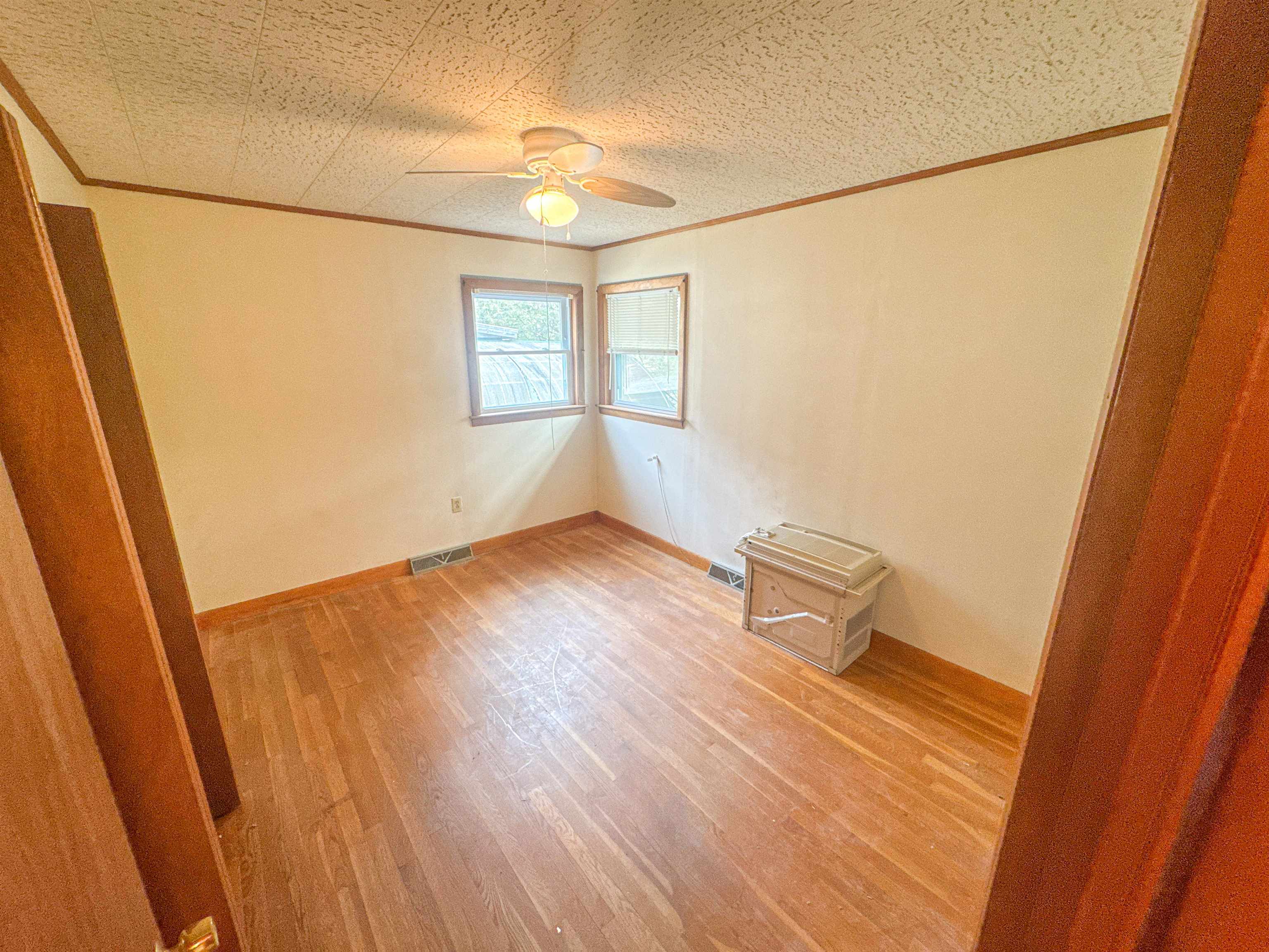 1658 Vermont Rte 100 Ludlow, VT 05149 - Photo 6 of 34