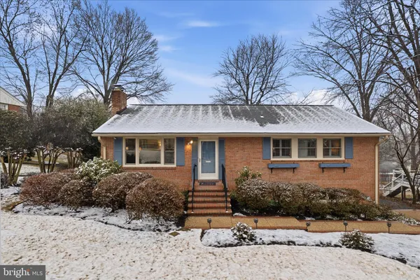 $800,000 | 7921 Ellet Road, Springfield, VA 22151