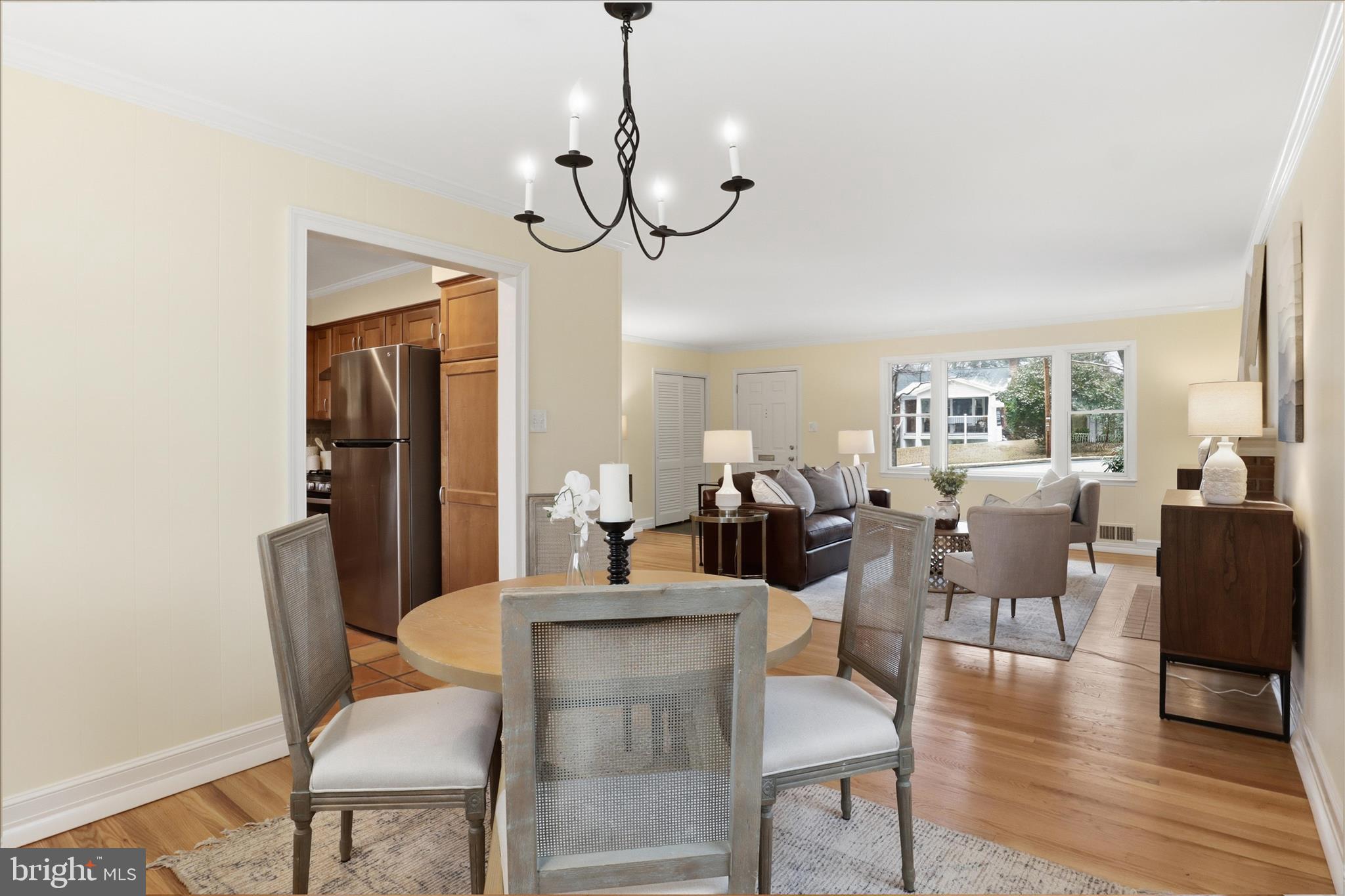 7921 Ellet Road Springfield, VA 22151 - Photo 10 of 44 Dinning Room next to Kitchen