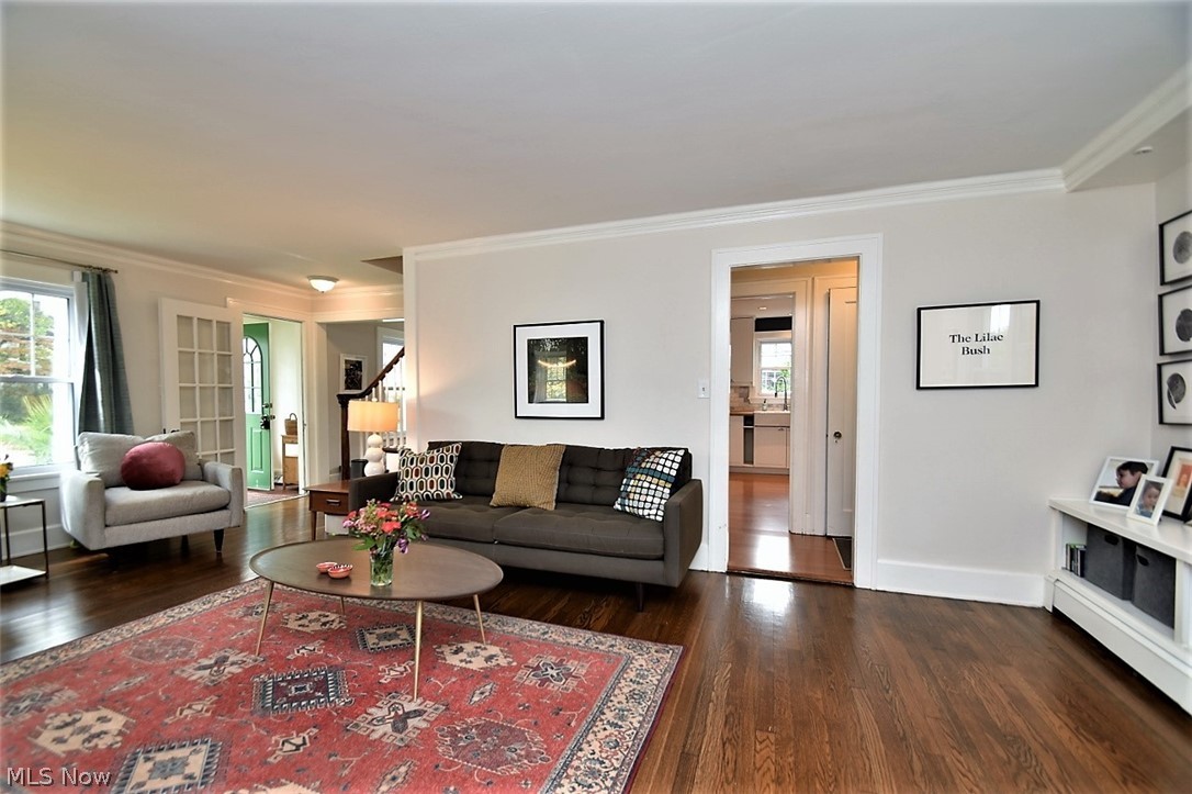 3165 Chadbourne Road Cleveland, OH 44120 - Photo 10 of 33 Gallery Image 10