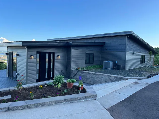 $1,300,000 | 2102 North 40th Avenue West, Duluth, MN 55807