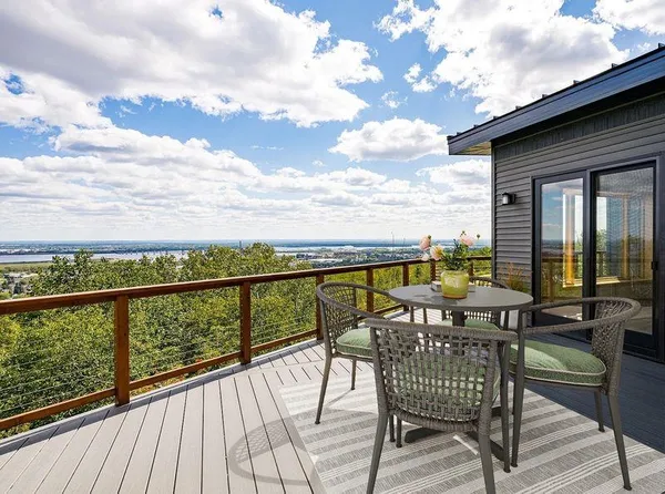 $1,300,000 | 2102 North 40th Avenue West, Duluth, MN 55807