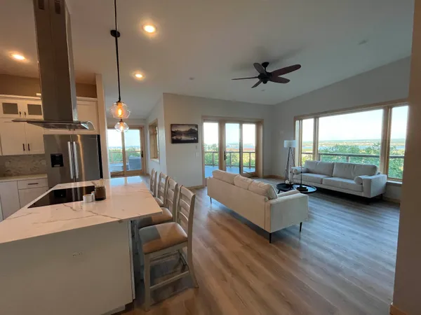 $1,300,000 | 2102 North 40th Avenue West, Duluth, MN 55807