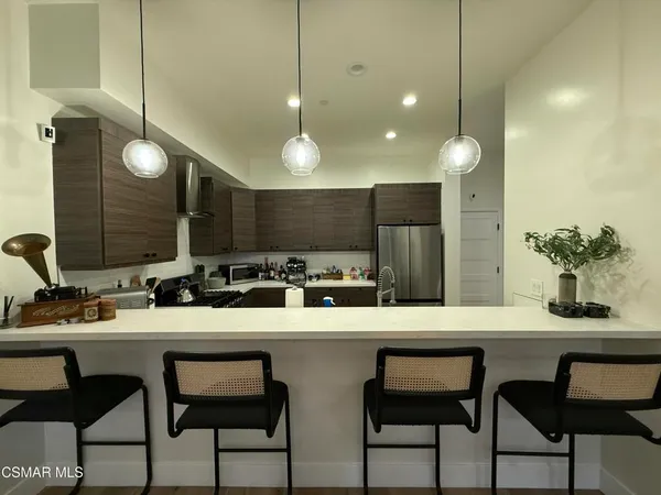 $4,750 | 3236 Royal Oaks Drive, Unit 4, Thousand Oaks, CA 91362