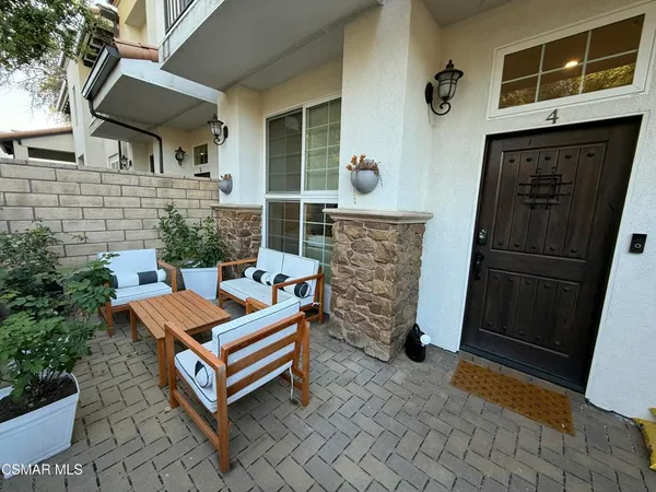 $4,750 | 3236 Royal Oaks Drive, Unit 4, Thousand Oaks, CA 91362
