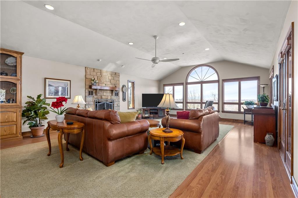 61 Meyers Road Washington, PA 15301 - Photo 2 of 23 a living room with furniture and a large window
