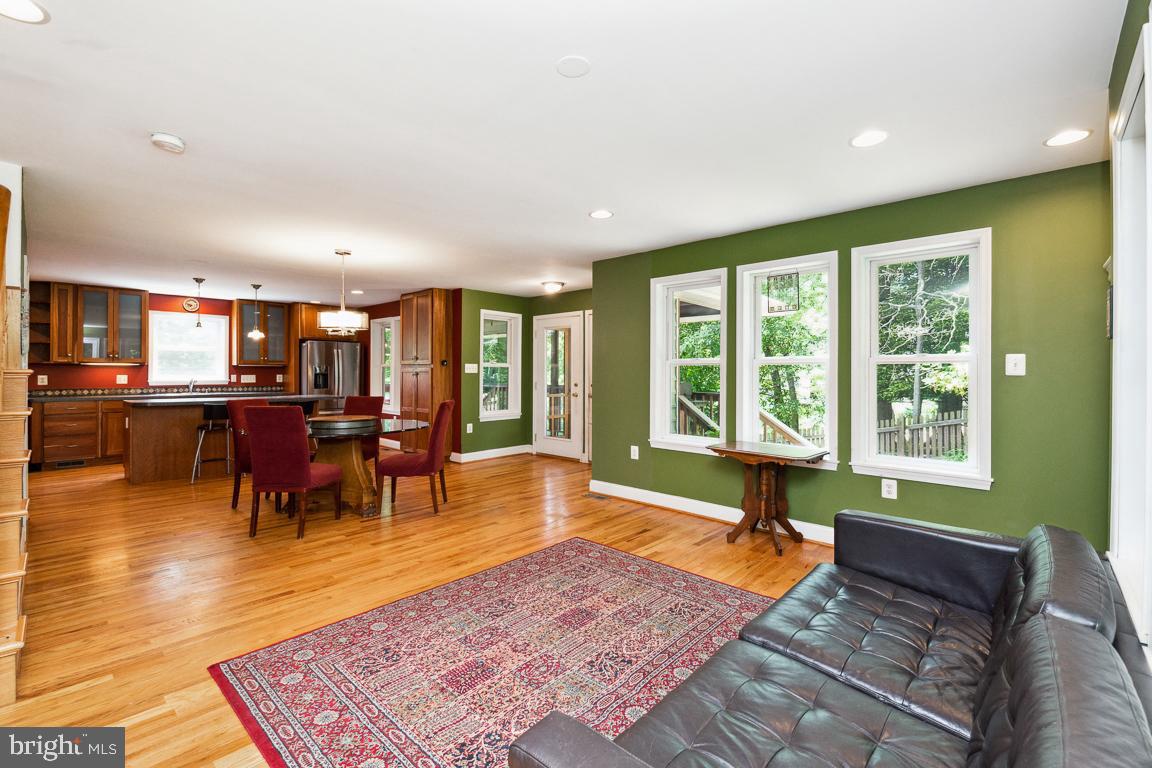 1813 Fairbank Road Baltimore, MD 21209 - Photo 65 of 65 Very open floor plan