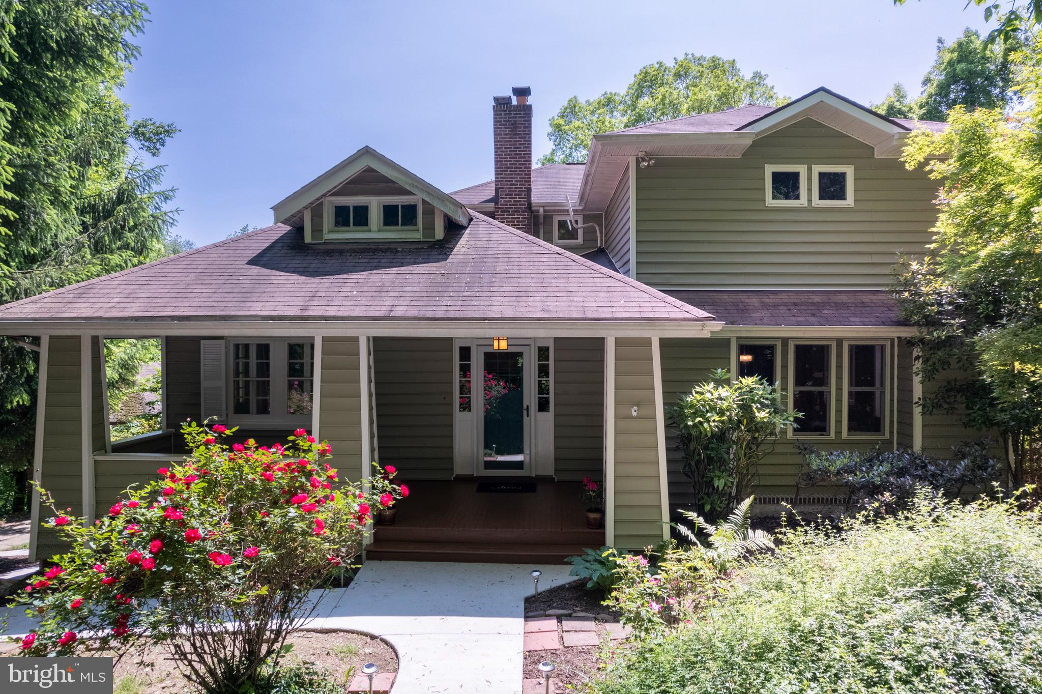 1813 Fairbank Road Baltimore, MD 21209 - Photo 2 of 65 Welcome home to this lovely 4 BR 4 BA home