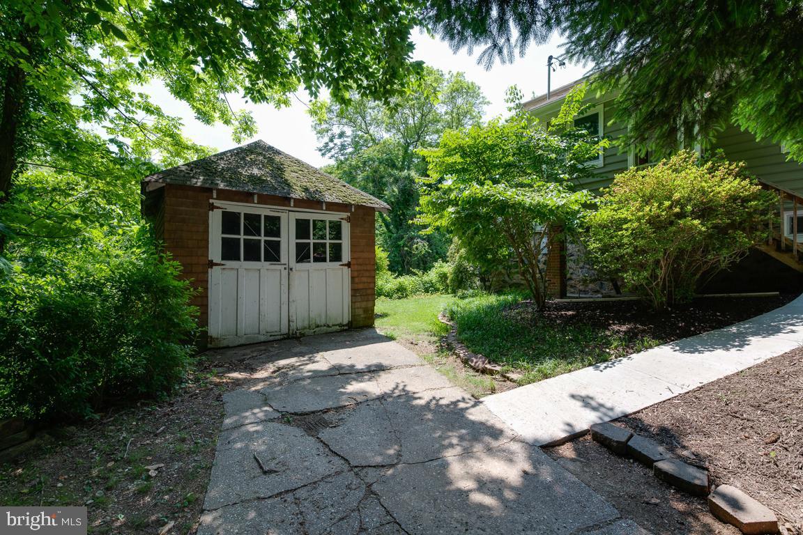 1813 Fairbank Road Baltimore, MD 21209 - Photo 62 of 65 Parking for 4 vehicles on the driveway