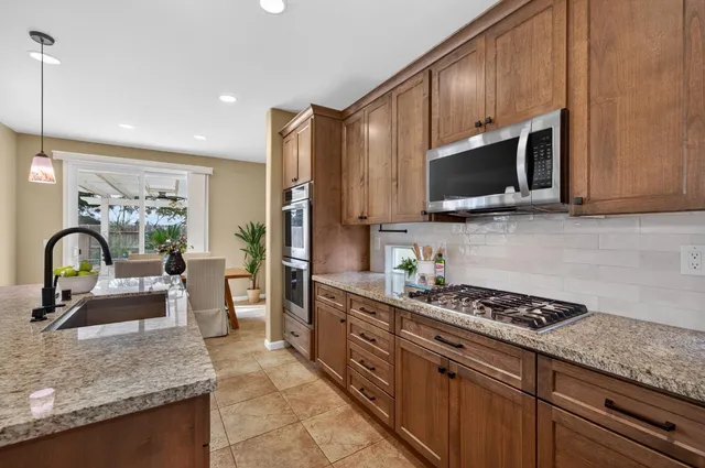 $700,000 | 2045 Grayhorse Drive, Auburn, CA 95603