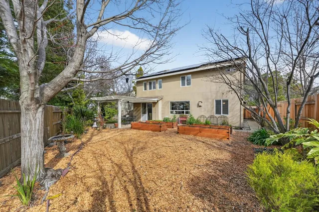 $700,000 | 2045 Grayhorse Drive, Auburn, CA 95603