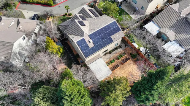 $700,000 | 2045 Grayhorse Drive, Auburn, CA 95603