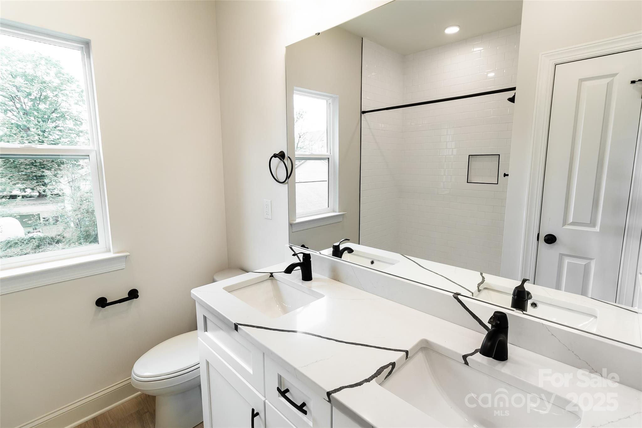 619 Billingsley Road Charlotte, NC 28211 - Photo 13 of 24 Gallery Image 13