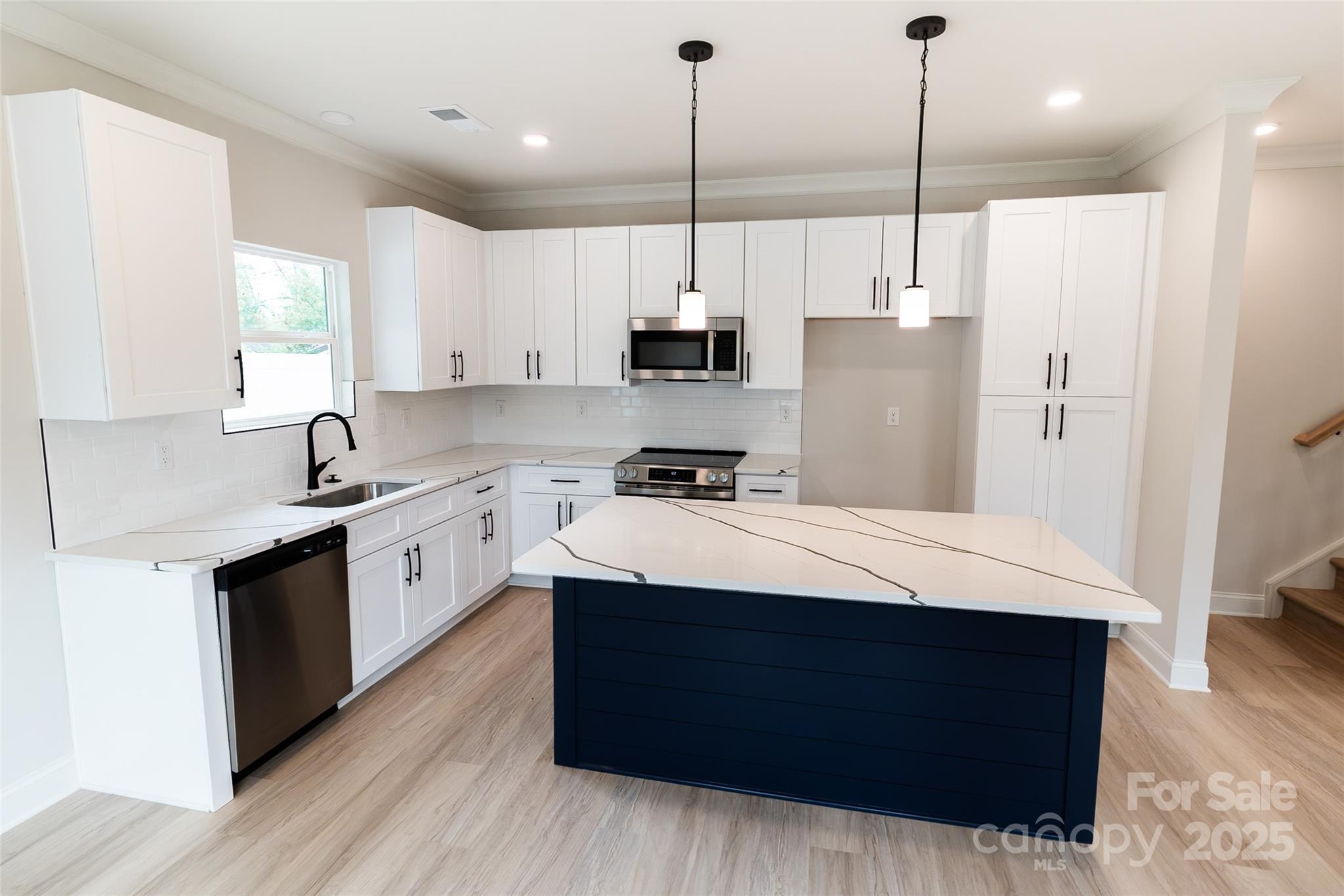 619 Billingsley Road Charlotte, NC 28211 - Photo 5 of 24 Gallery Image 5
