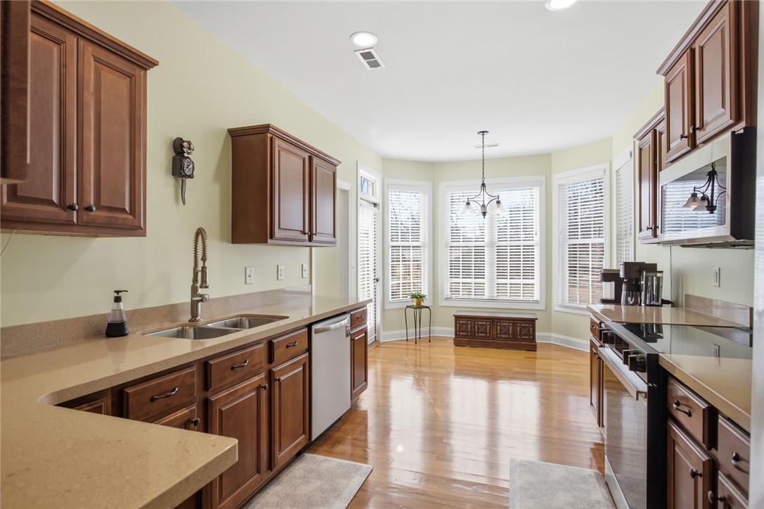 516 Serria Way Seneca, SC 29678 - Photo 11 of 44