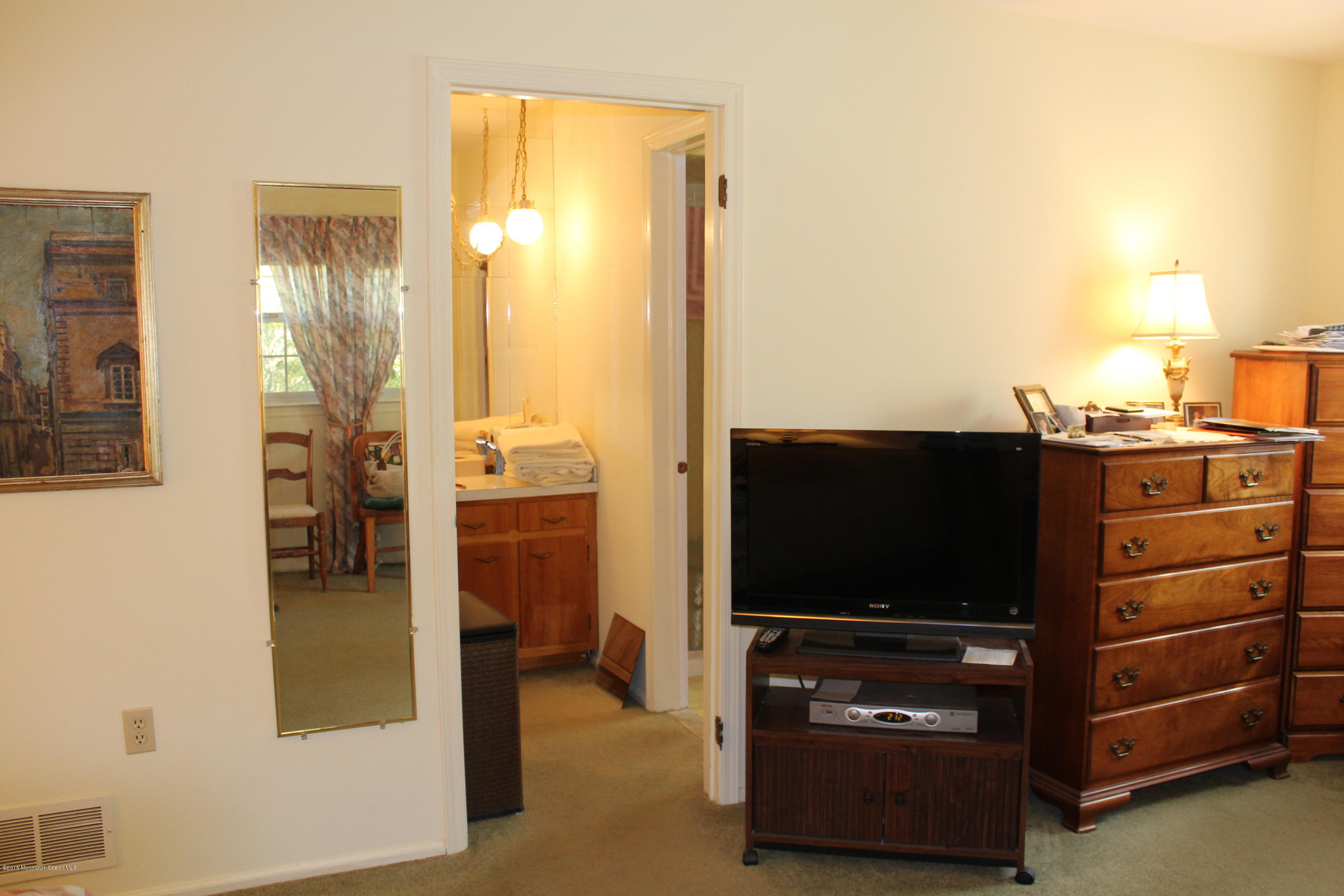 48 Mallard Road Middletown, NJ 07748 - Photo 21 of 40 IMG_0420